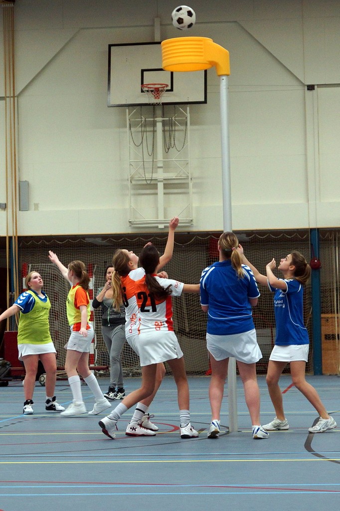 Korfbal C2  11 januari -005.jpg